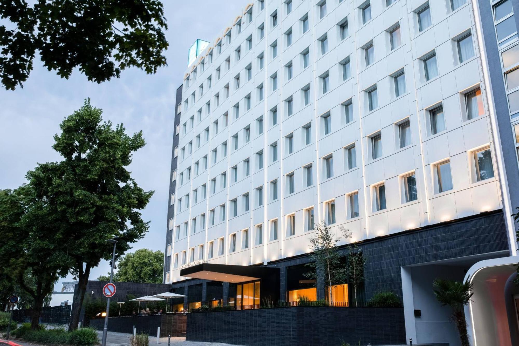 Ac Hotel By Marriott Berlin Humboldthain Park Berlim Exterior foto