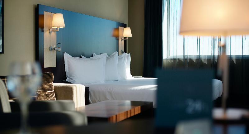Ac Hotel By Marriott Berlin Humboldthain Park Berlim Exterior foto